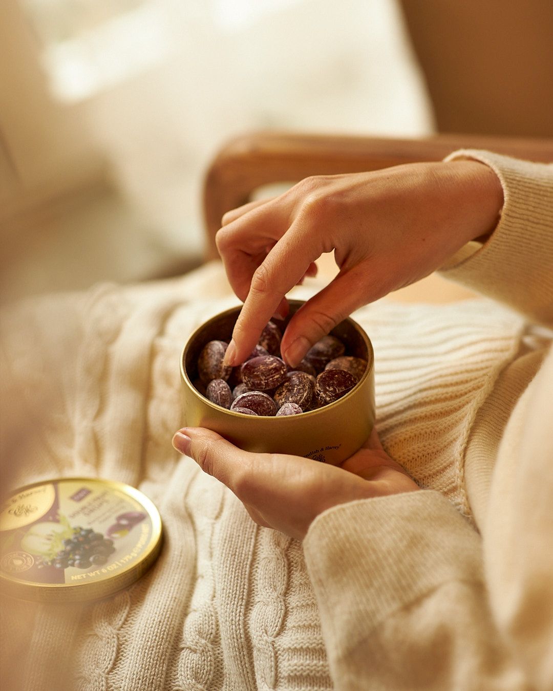 Cavendish & Harvey Blackcurrant with Apple Filling 175g