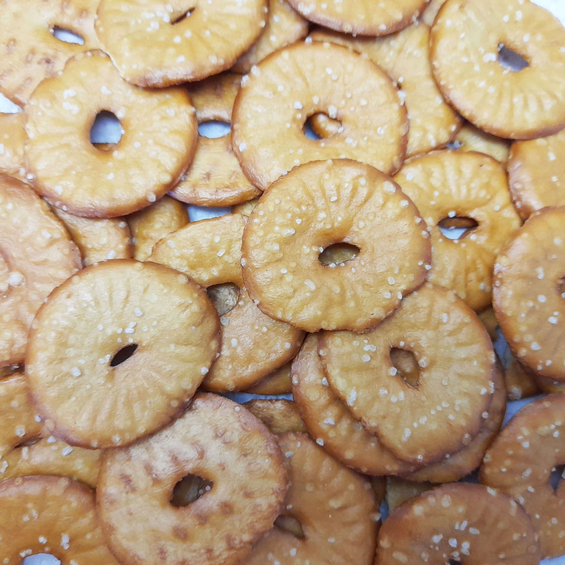 Elephant Squeezed Pretzels Sea Salt 80g - TopCandy